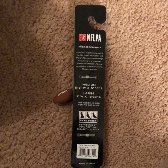 Carson Wentz #11 NFLPA Eagles- Dog Collar - Picture 3 of 3